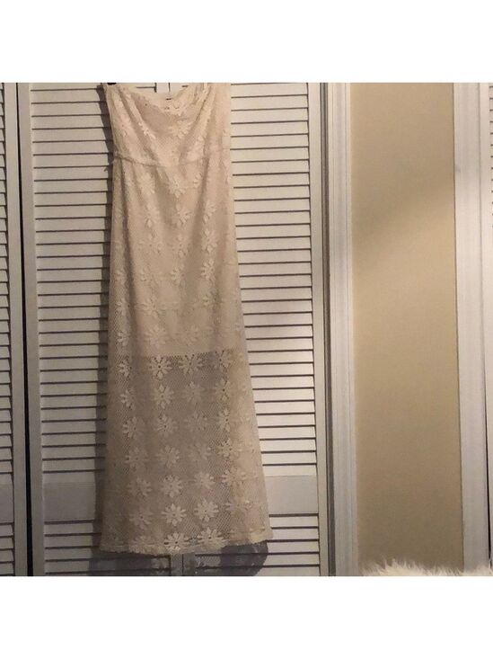 Ultra Flirt Dresses & Skirts - No sleeve Dress